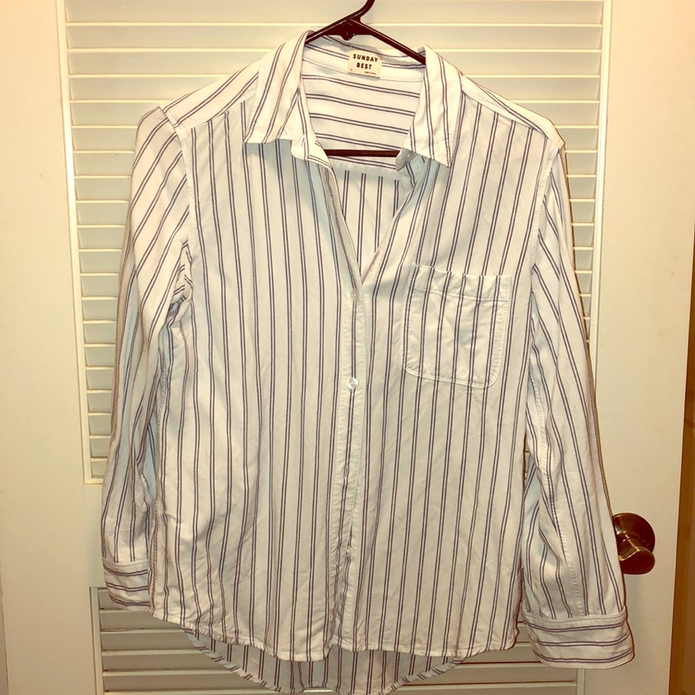 Aritzia Sunday Best Blue pinstriped blouse